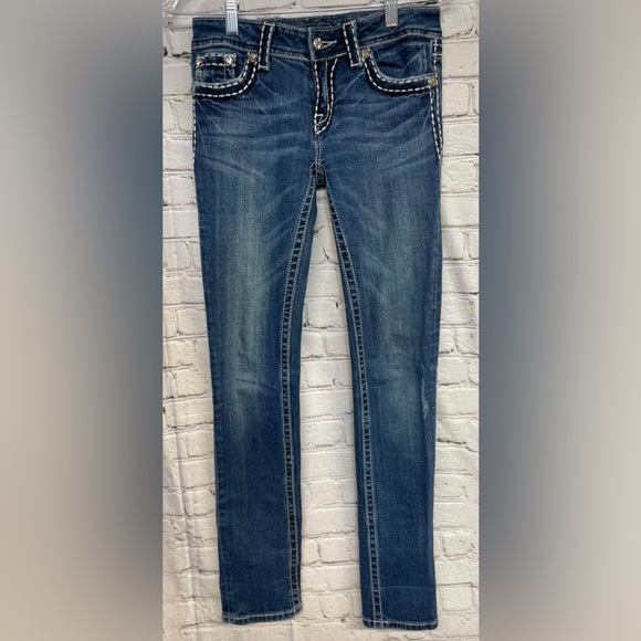 Miss Me jeans- sizes 25-28, & 30 - Picture 3 of 14